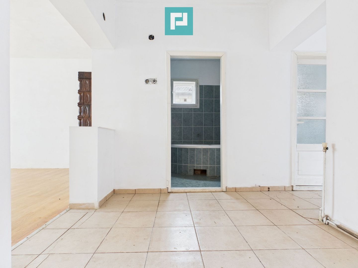 Casă modernă P+1, cu magazin, lângă orașul Sebiș - Poză 4