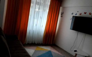 Inchiriez apartament - Poză 1