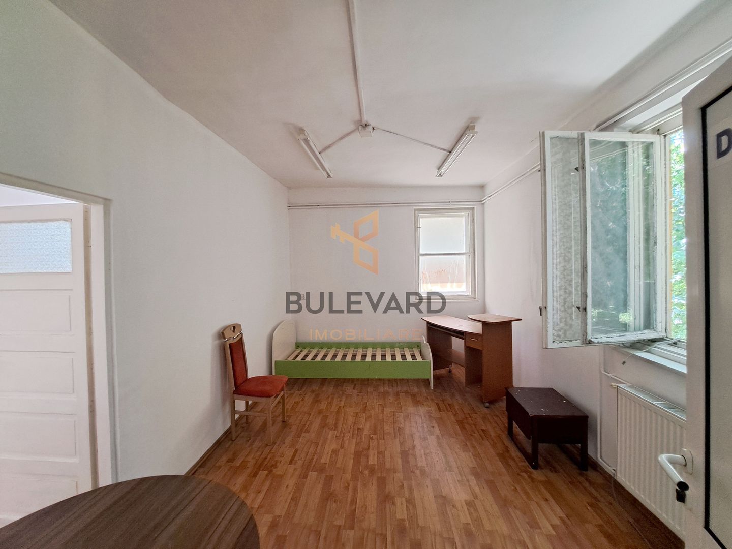 Spatiu 150 mp utili0 + 300 mp teren! - Poză 6