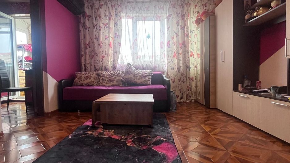 Închiriere apartament cu 2 camere în Micro 6 Târgoviște! - Poză 2