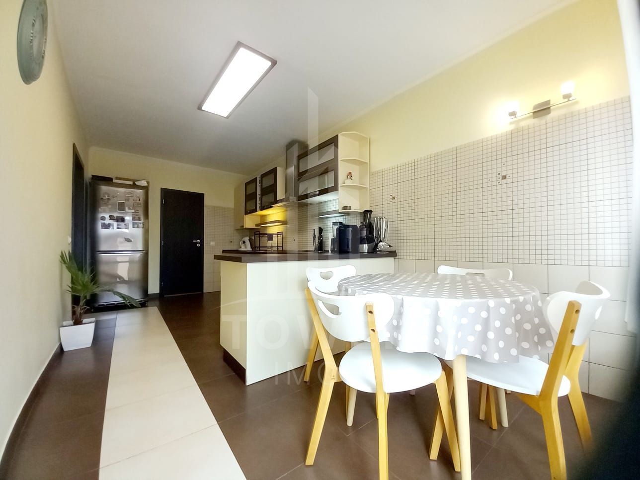 Proprietate deosebită de vânzare în Șelimbăr (zona Dracula) - Poză 4