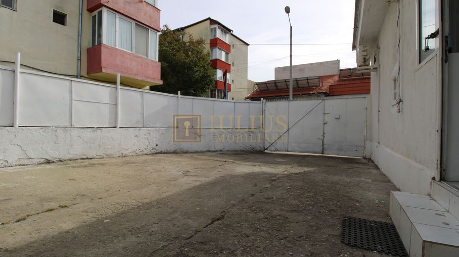 SAD,Birou/spatiu comercial, garaj, curte, centrala proprie, Zona Simion Barnutiu - Poză 12