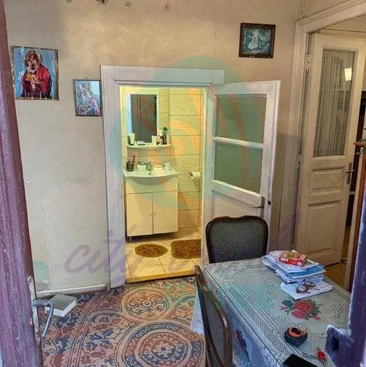 Casa singura in curte la 2 pasi de Calea Calarasilor - Poză 9