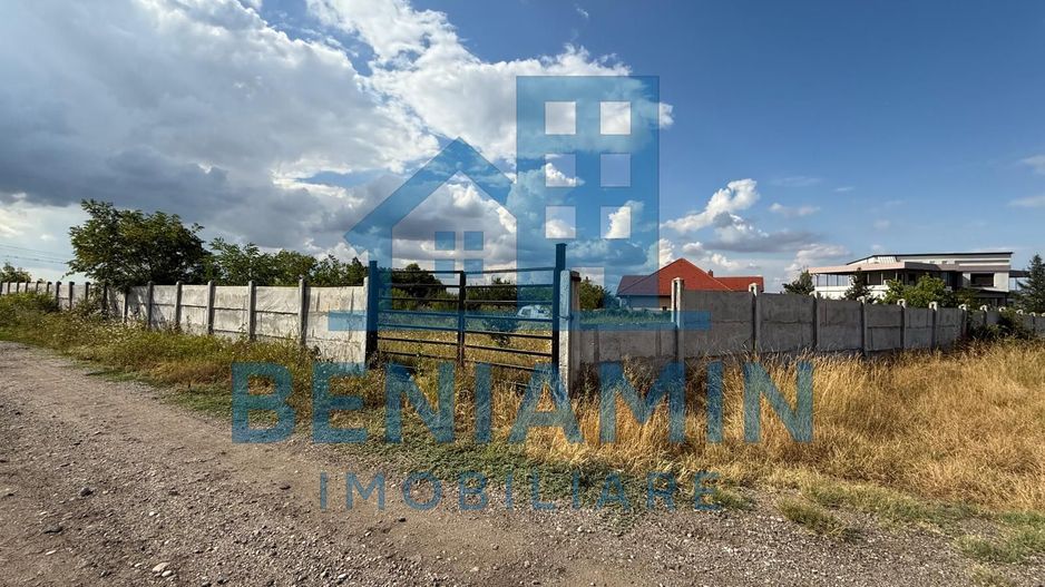 700mp Calea Bucuresti Intravilan zona Plus Aqua-Zona excelenta - Poză 1