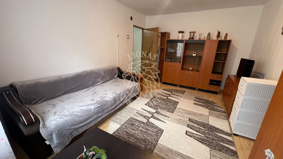 Apartament 2 camere-etaj 2-balcon-Zona Lama - Poză 4