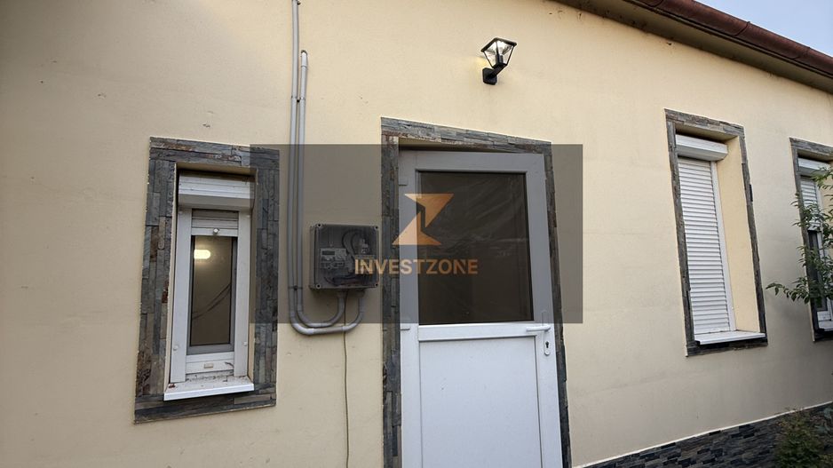 Apartament central renovat str. Evreilor Deportați - Oradea - Poză 11