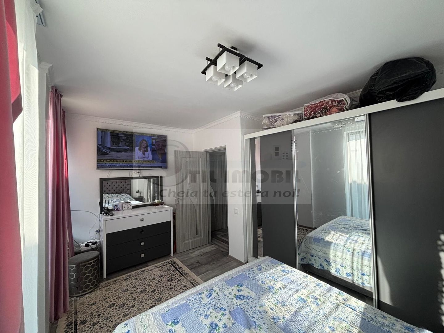 Casa individuala,mobilata si utilata complet, Bucium-Visan,400mp teren - Poză 5