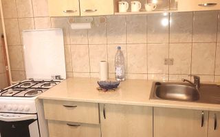 Apartament cu 2 camere decomandate, parter, luminos - Micro 13 - Poză 3
