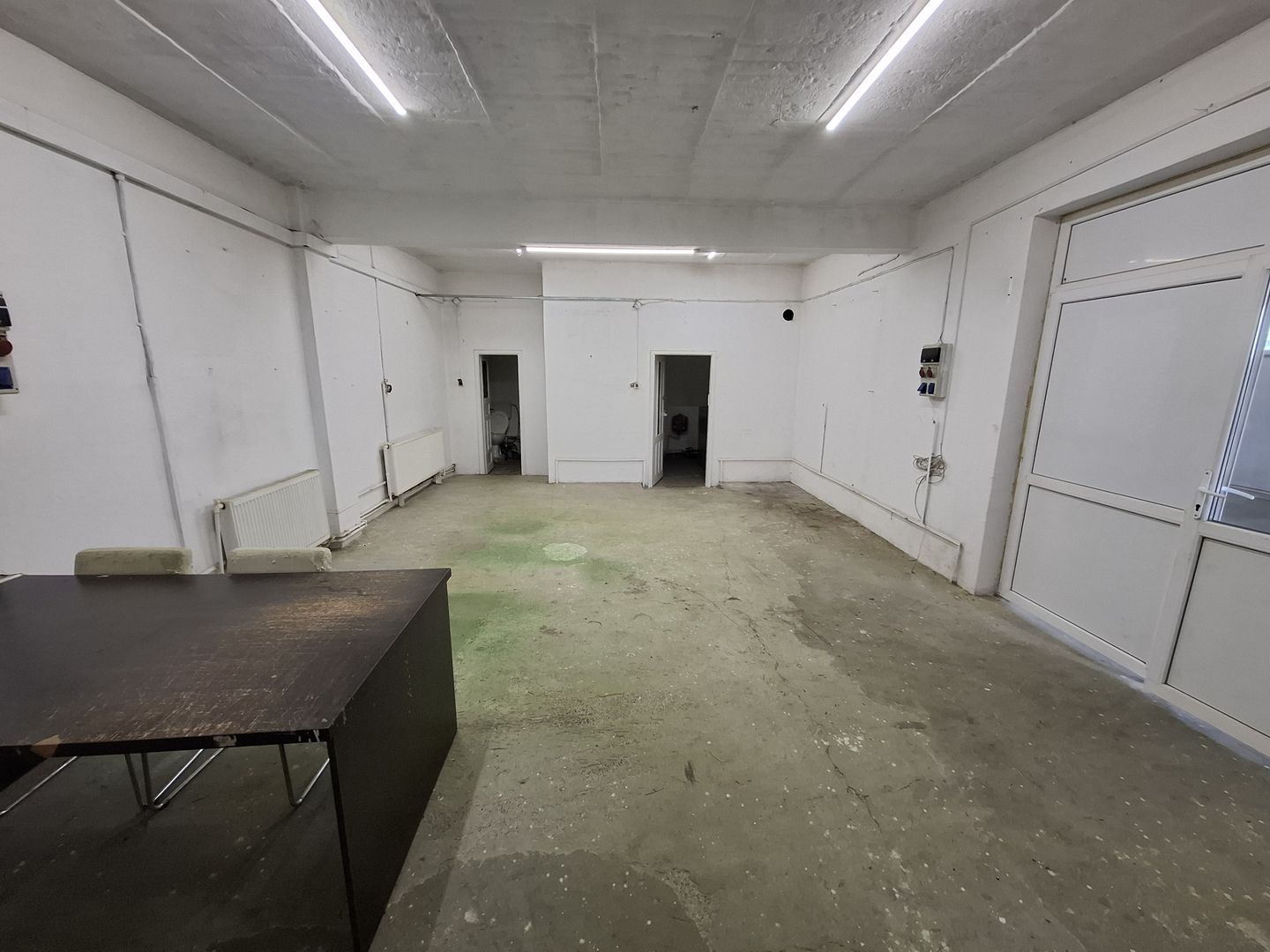 Hală renovată 240 mp, curent 220/380V, zona Mioriței – Bacău - Poză 5