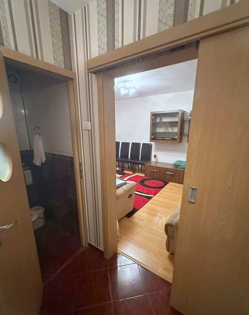 4 camere confort 1, centrală proprie, 2 băi, Titan - Poză 1