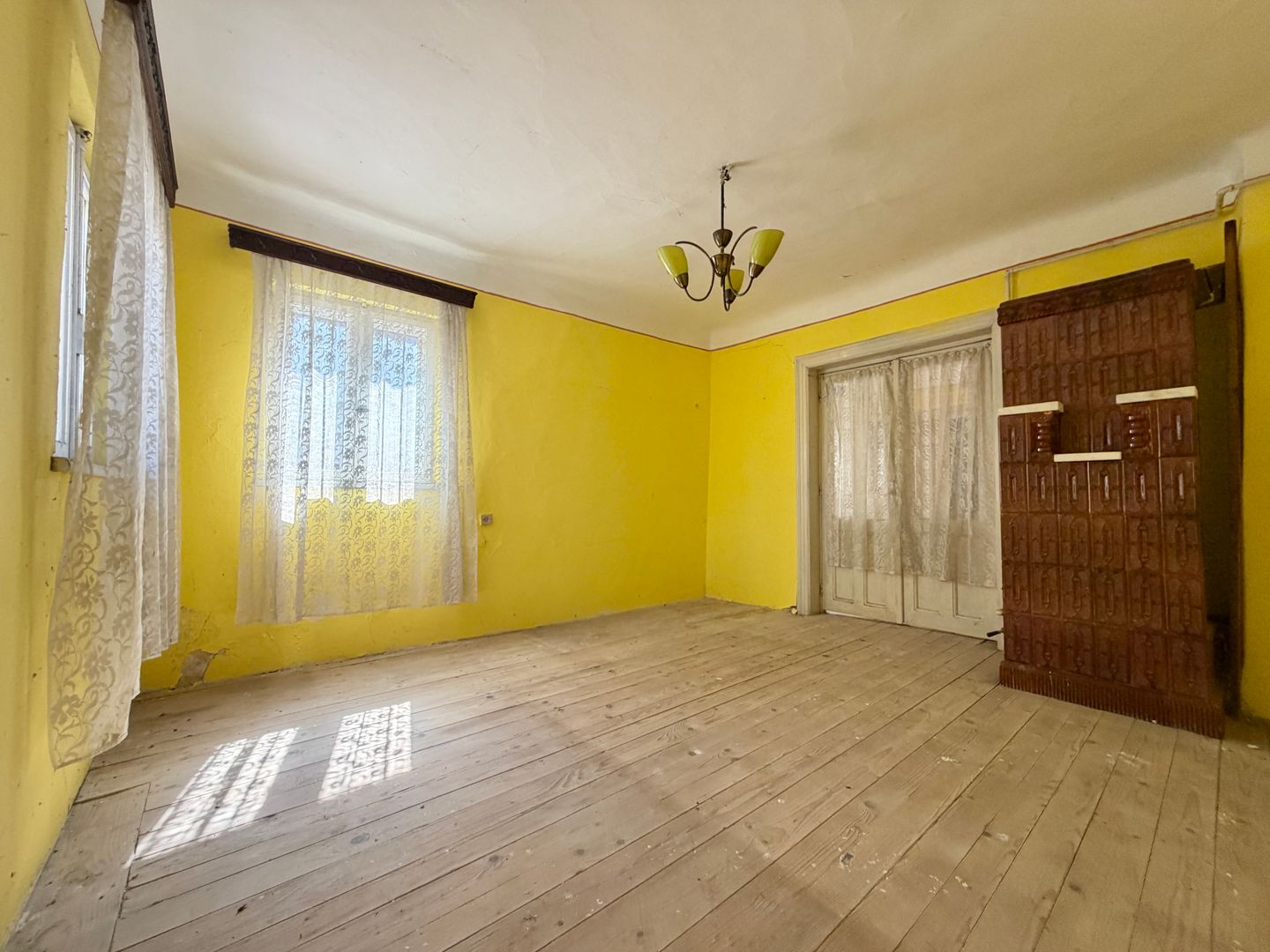 Casă cu teren 251 mp – zona Andronache, Strada Mențiunii - Poză 11