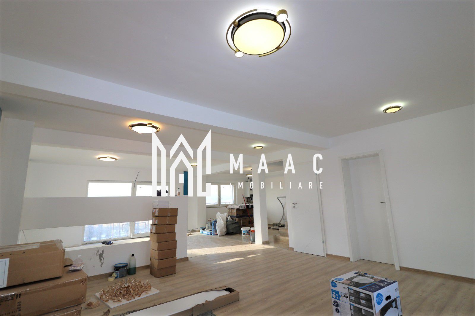 COMISION 0% | Casa/Vila 5 camere | Teren de 354 mp | Zona Sura Mare - Poză 2