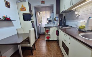 Apartament 3 camere și 2 băi - 69 mp, complet mobilat utilat ! - Poză 8