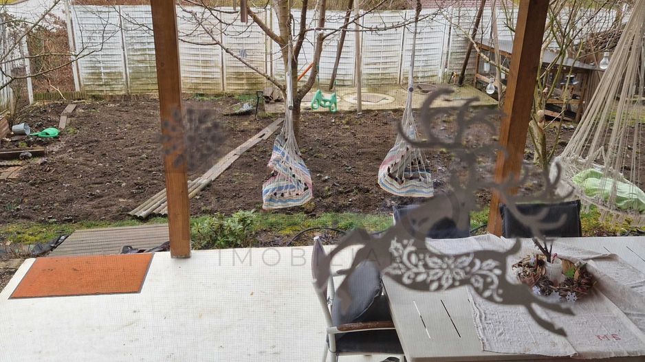 🏡 Casă de vânzare Livezeni | Curte proprie + terasă  170.000 € - Poză 7
