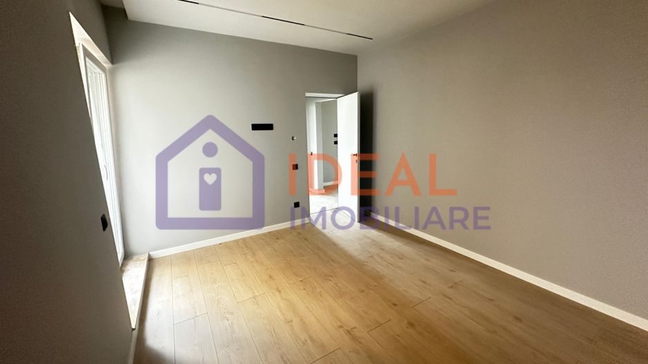 Penthouse cu 3 camere LA CHEIE, cu terasa de 191mpu, zona Calea Surii Mici - Poză 11