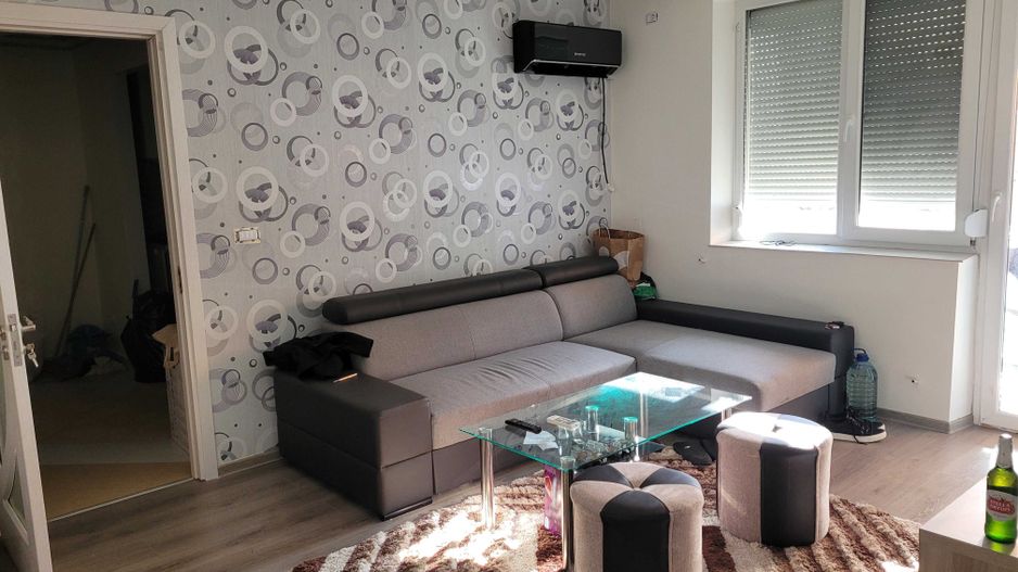 Apartament renovat zona Mall City et.2!bloc cărămidă! - Poză 1