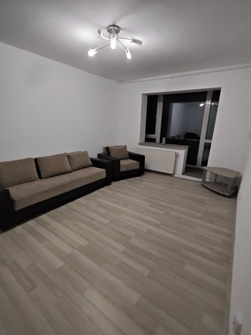Apartament 3 camere zona Dristor - Rm Sarat - Poză 1
