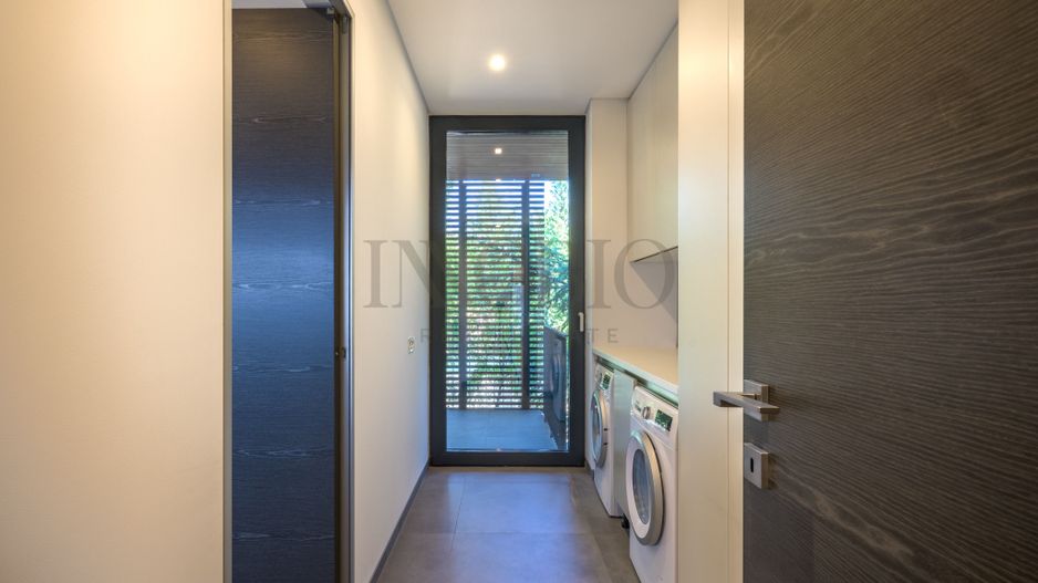 Reședință Exclusivistă cu 5 Camere | 201 mp | Terasă 25 mp - Poză 13
