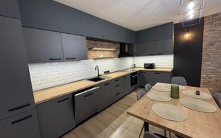 Apartament cu 3 camere, 90mp, decomandat, parcare, Zona Centrala - Poză 4