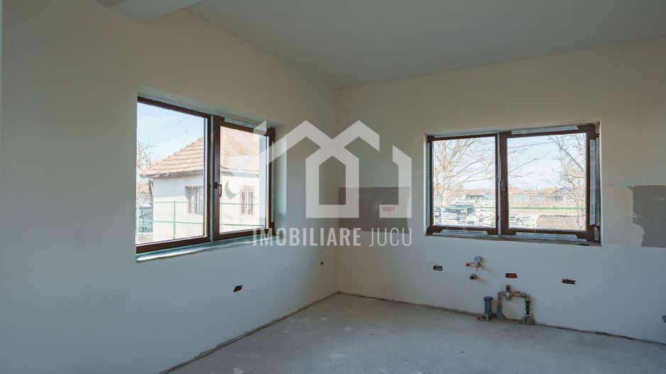 Casă Individuală 4 camere,114mp, teren 750mp, zona Parc,Jucu de Mijloc - Poză 9