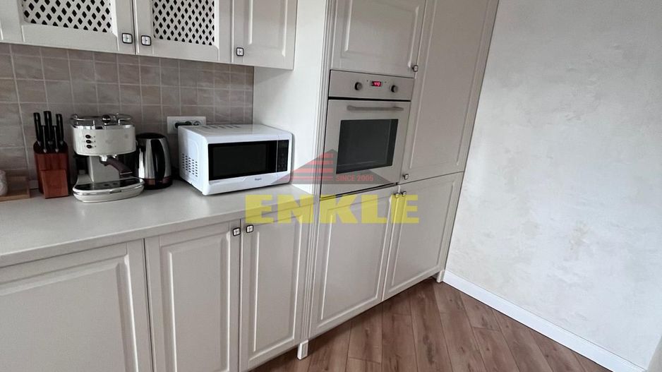 De închiriat apartament 3 camere – zona Școlii 7 - Poză 7