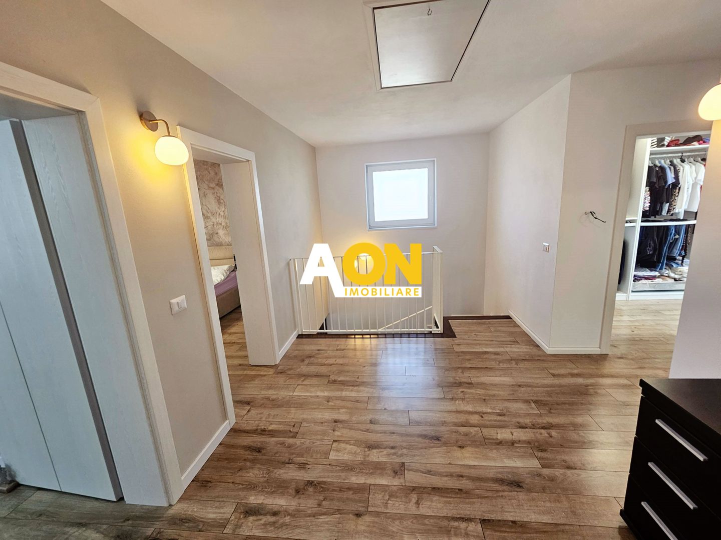 Casa spatioasa, 4 camere, mobilata, utilata, 985 mp teren, Partos - Poză 16