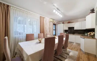 Eleganță și confort pe 500 mp de teren - Vilă în Ștefănești - Poză 11