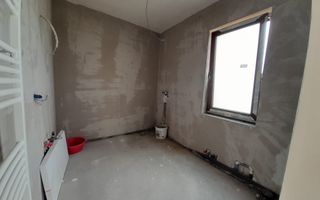 Casa individuala la intrare in Campenesti - Poză 4