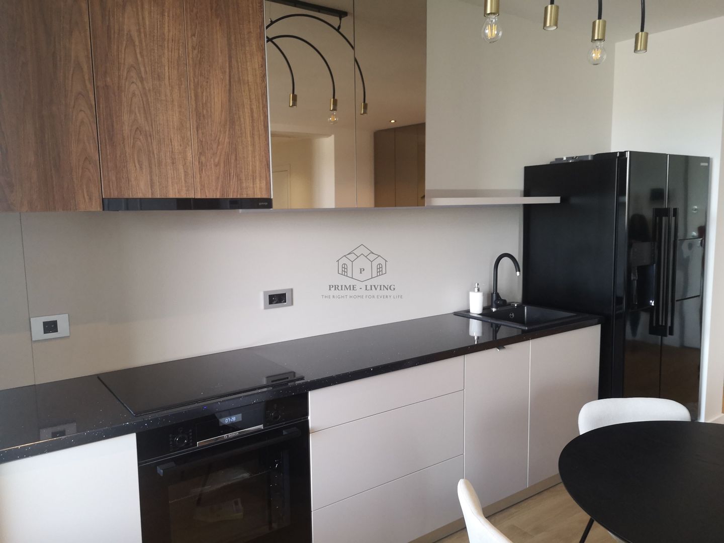 APARTAMENT SUPERB LA INCHIRIERE IN COMPLEX DIN ZONA PROMENADA MALL - Poză 3