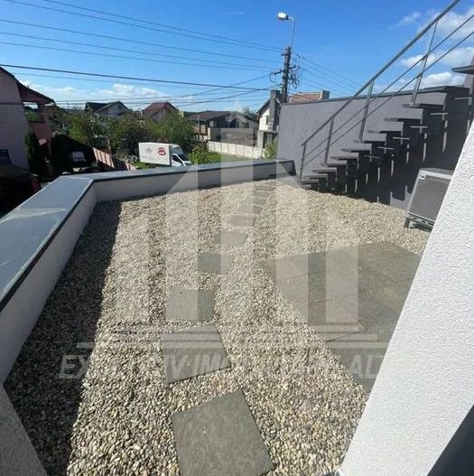 Apartament cu 3 camere de inchiriat, Cetate - Poză 7