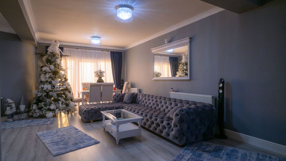 Vila superba | Teren 2300mp | Dealul cu tei | Aninoasa | Doicesti - Poză 8