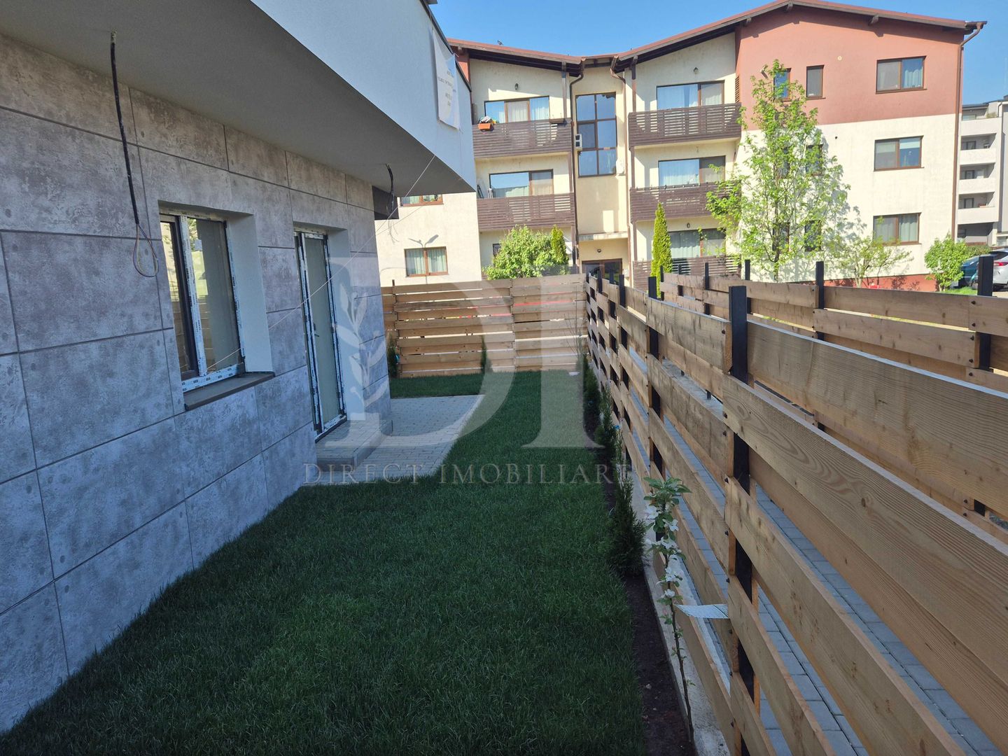 Duplex de vanzare / Zona Parcul Poligonului , Floresti. - Poză 3