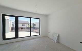Vila excelenta- 5 camere- cartierul nou- dressing-500m de autobuz - Poză 9