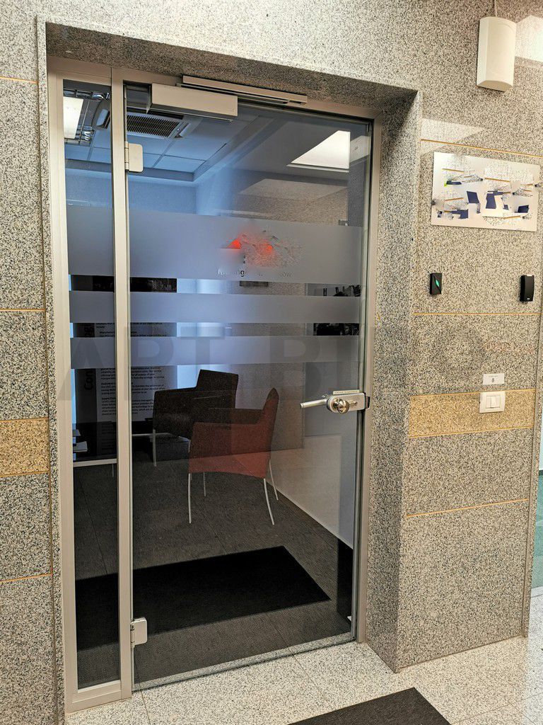 Zero comision, 195mp birou mobilat, terasa 160mp, Cotroceni, 3' metrou - Poză 9