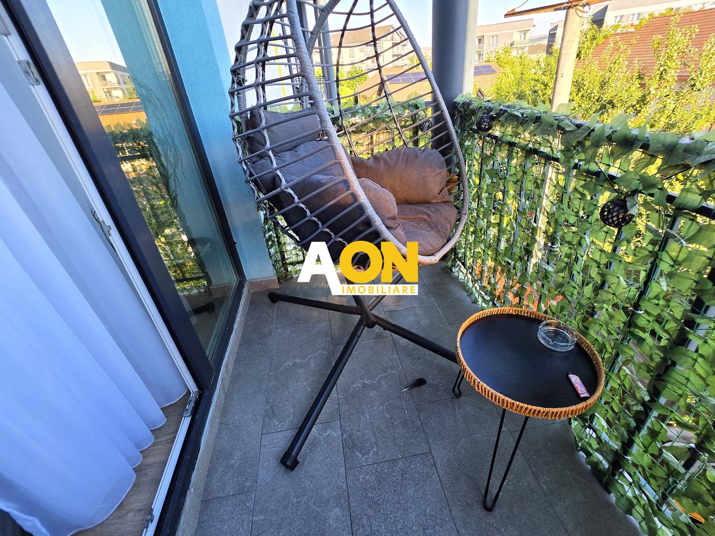 Apartament 2 camere mobilat cu boxa si  parcare bloc nou Cetate - Poză 3