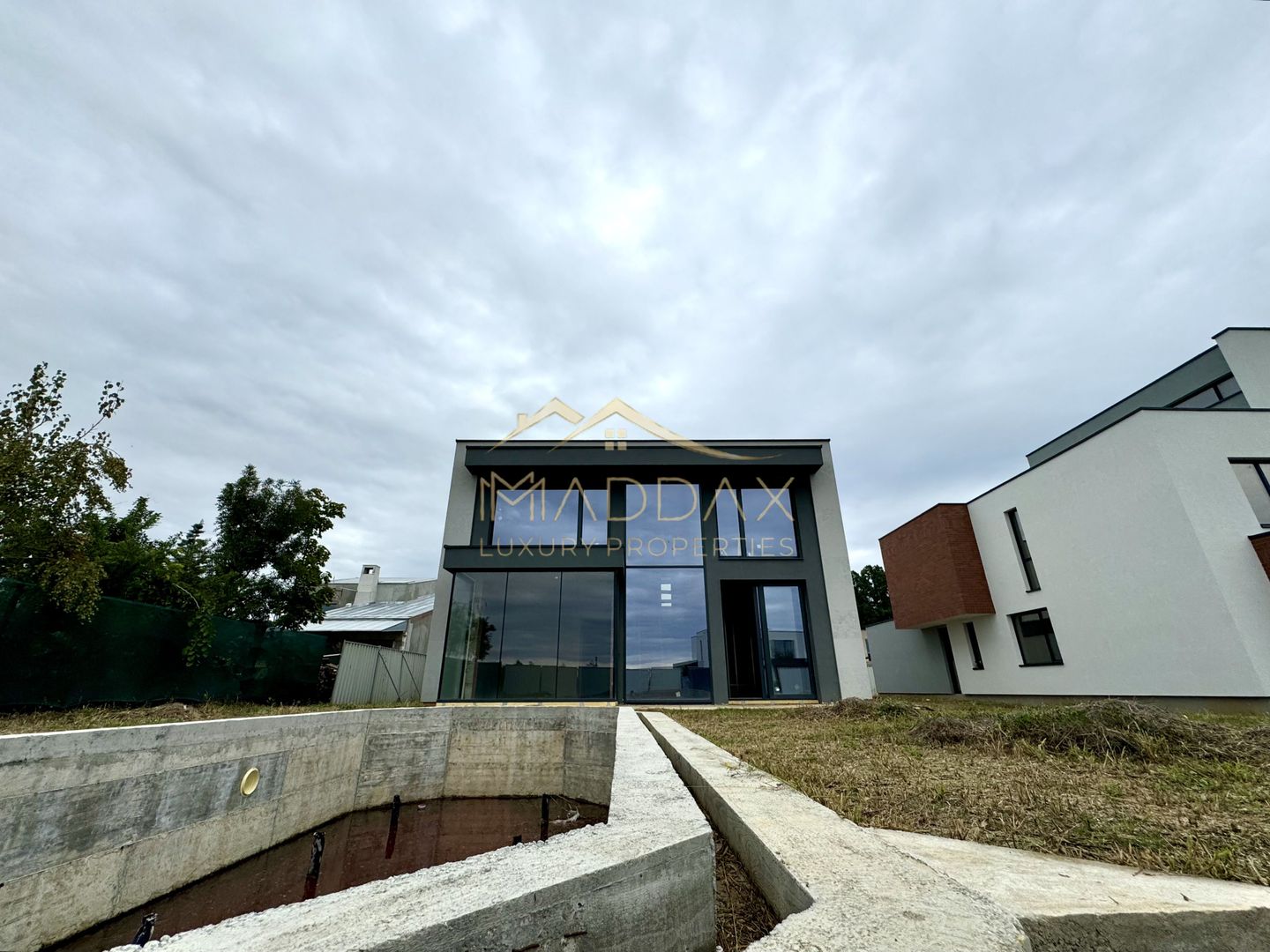 Vila Exclusivista *296mpc* / 753 mp teren + piscina si fire-pit / Balotesti - Poză 6