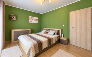 Apartament Superb cu 3 camere mobilat | terasa de 12 mp | Giroc | asfalt. - Poză 5