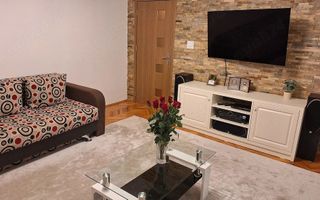 Apartament 4 camere Complexul Studentesc etaj 1 - Poză 1