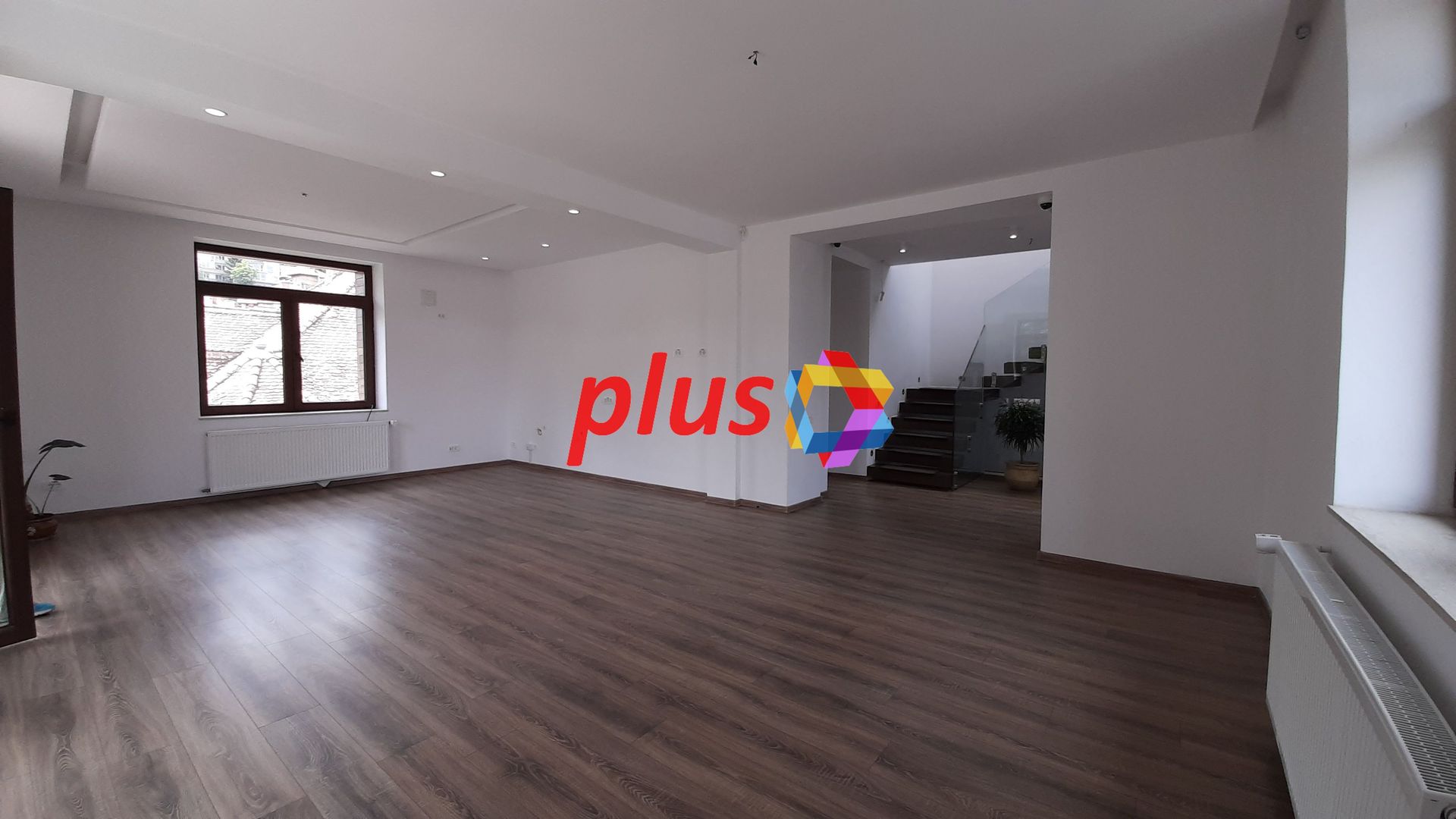 Spatiu de birouri deosebit - 160 mp - Poză 6