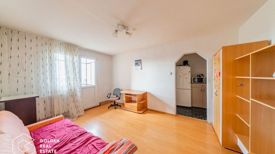 Apartament 3 camere, 6/10, cu centrala proprie, zona Fortuna - Poză 3