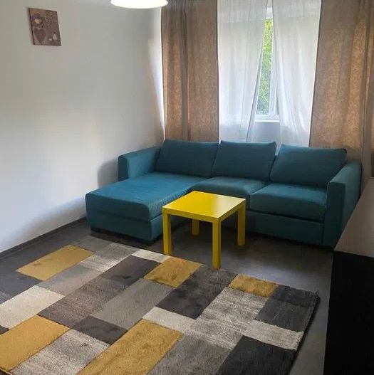 Apartament spatios cu trei camere, zona Iancului - Poză 1