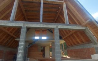 Cabana Finisata 160 mp -teren 4100 mp-Panorama spre Lac Colibita - Poză 5