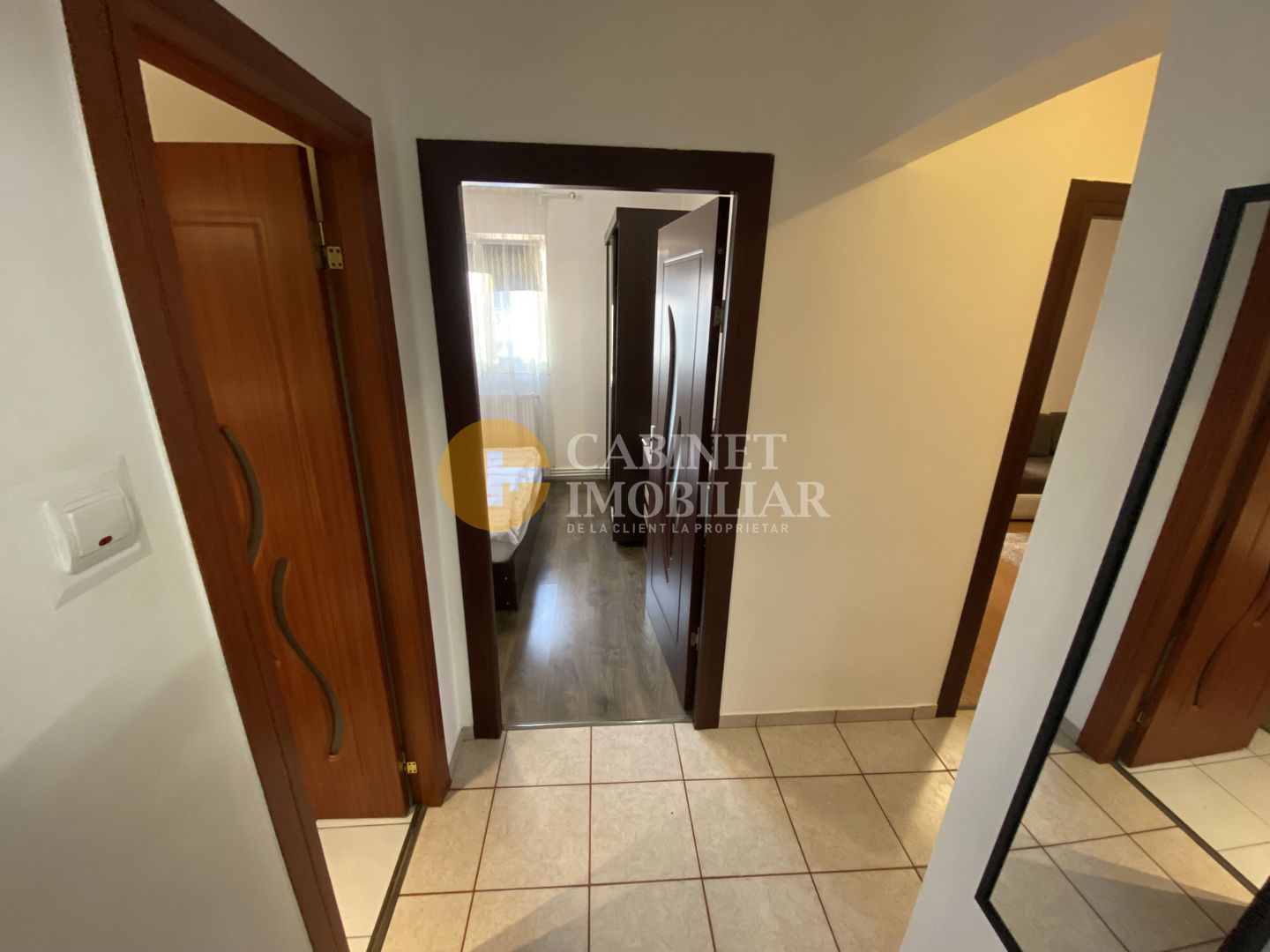 PĂCURARI ALPHA BANK - 2 CAMERE DECOMANDAT - Poză 9