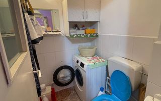 Nicolina 2 Prima Statie  Apartamet 3 Camere Decomandat Bloc Cadre 1985 - Poză 10