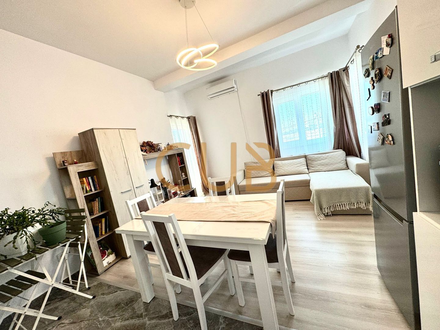 2cam mobilat+utilat | bloc nou,centrala, parcare | Giroc Neptun Profi - Poză 3