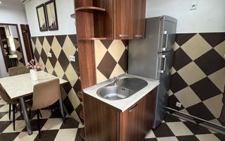 Apartament cu 3 camere, 65 mp, decomandat, Zona UMFST - Poză 9