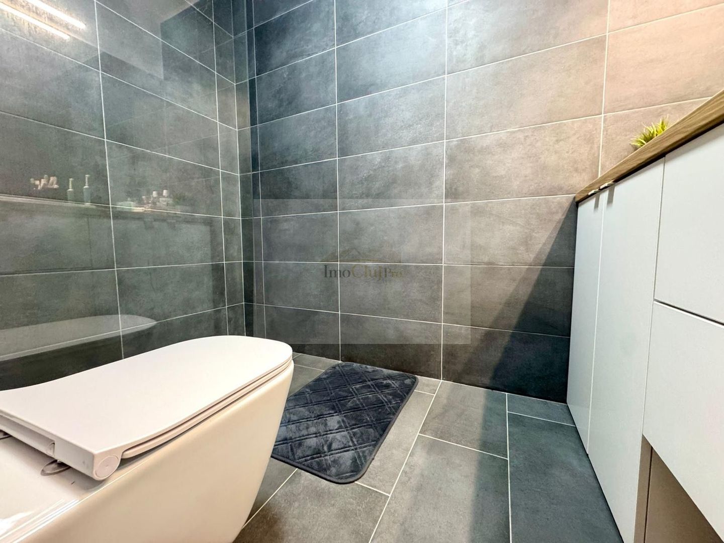 Vânzare  3 camere Grigorescu- -etaj 5/10-2 băi- parcare subter- terasa - Poză 22