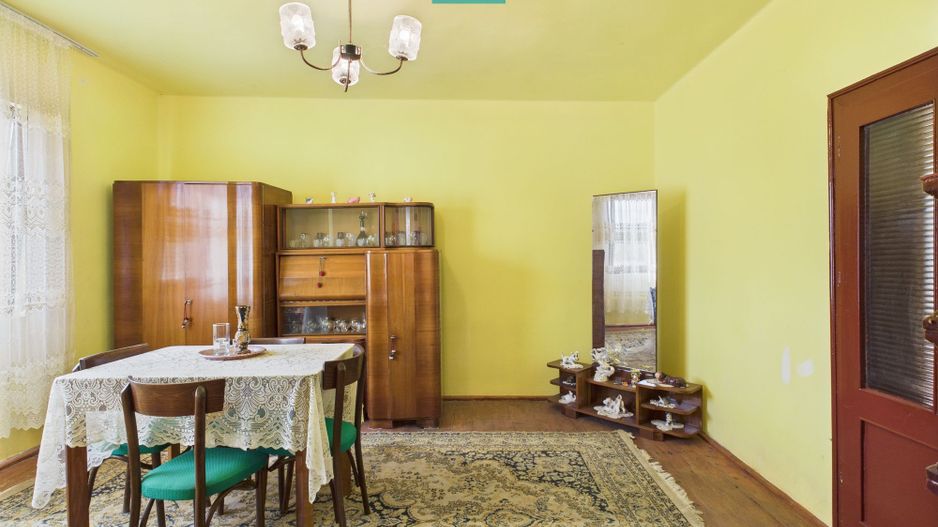 Casă cu teren de 4707 mp în Hălmăgel, județul Arad - Poză 6