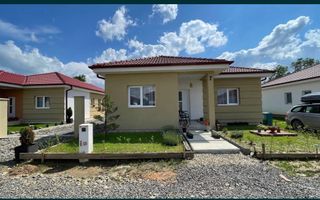 Casa de vanzare-Martinesti,Odoreu, Jud. Satu Mare - Poză 2