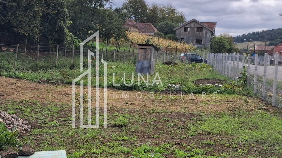 Teren intravilan, 938 mp, zona Remetea - Poză 5